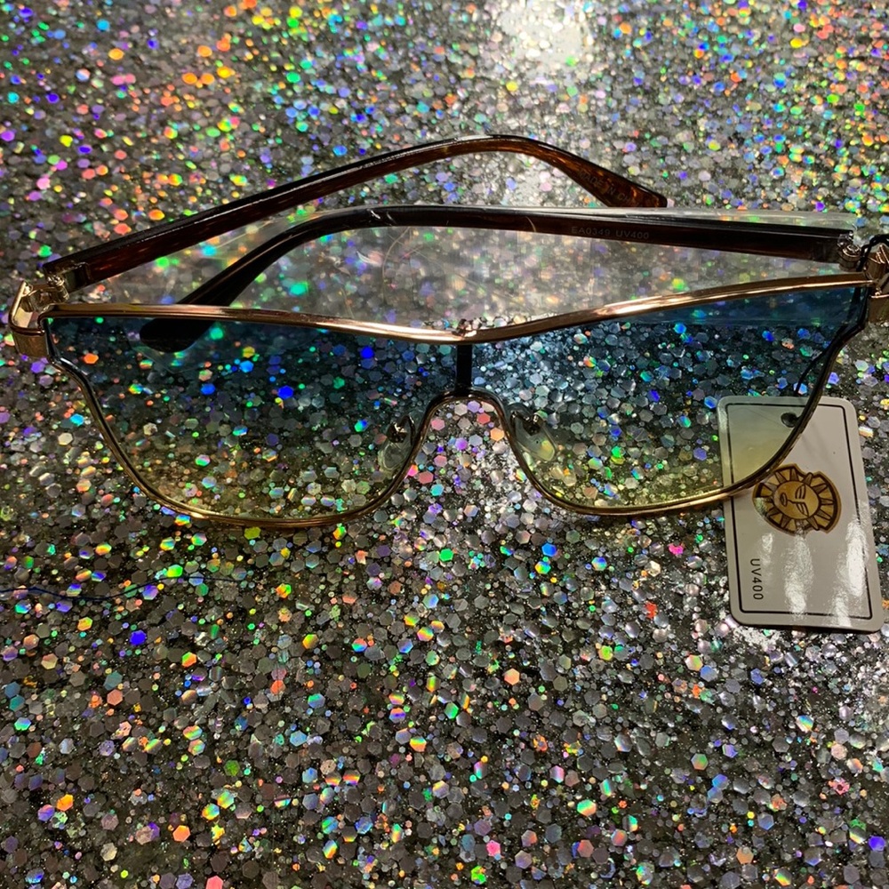 Women/men brand new sunglasses